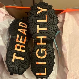 Authentic nike/ off white collaboration brand new size 11